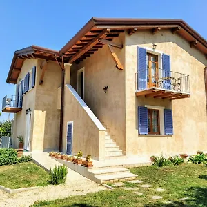 La Vite Maritata Alloggio per agriturismo Pietrasanta