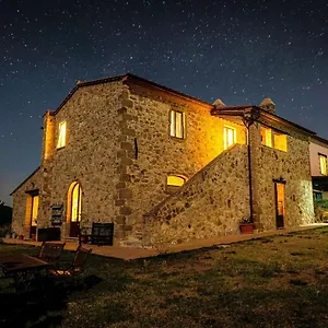 Poggio Monte Alloggio per agriturismo Saturnia