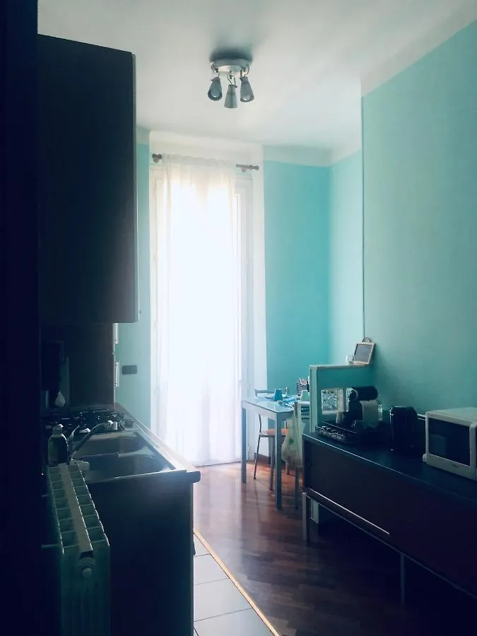Appartamento Colorful Apt In Milano Italia